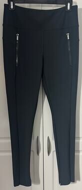 Athleta Stellar Tight Legging in Gray Size Small  NWOT